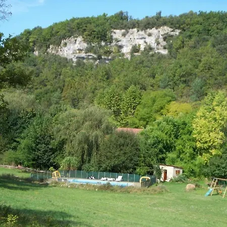 In Near Font-de-gaume شقة *